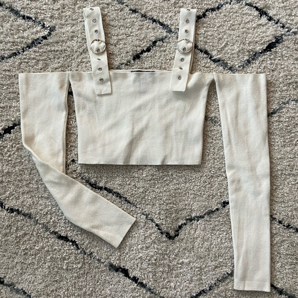 Cropped long sleeve
